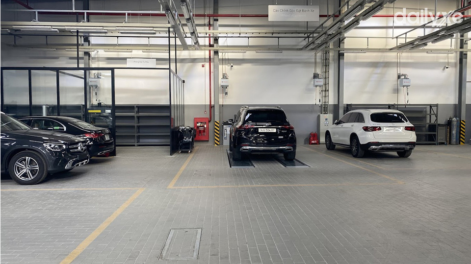 Xưởng dịch vụ tại Mercedes-Benz VietNam Star Hoàn Kiếm