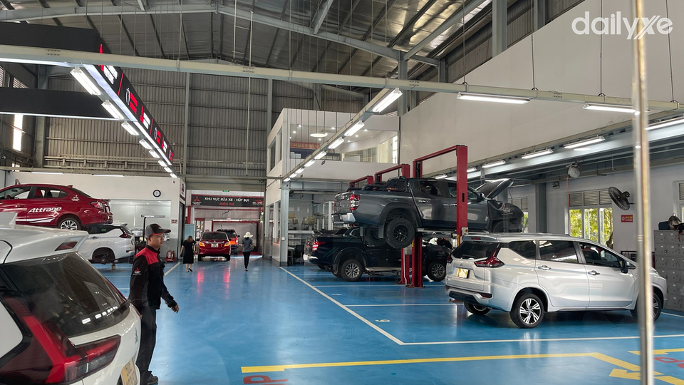 Xưởng dịch vụ của đại lý Mitsubishi MOVEO Bình Dương