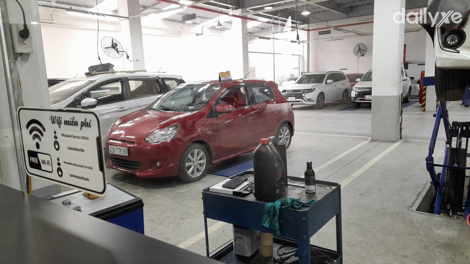 Xưởng dịch vụ của showroom Mitsubishi DAESCO Đà Nẵng