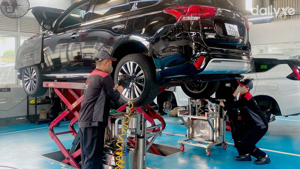 Xưởng dịch vụ của đại lý Mitsubishi Moveo New City Bình Dương