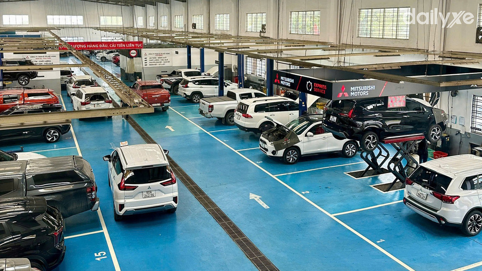 Xưởng dịch vụ của đại lý Mitsubishi Việt Hùng