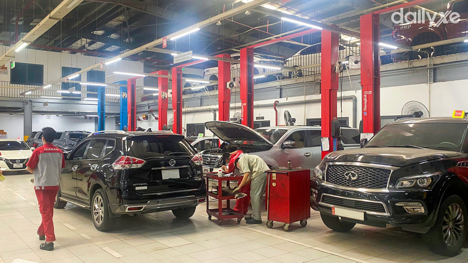 Xưởng dịch vụ của đại lý Nissan Phạm Văn Đồng