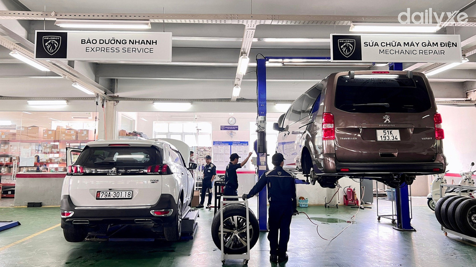 Xưởng dịch vụ của đại lý Peugeot Cam Ranh