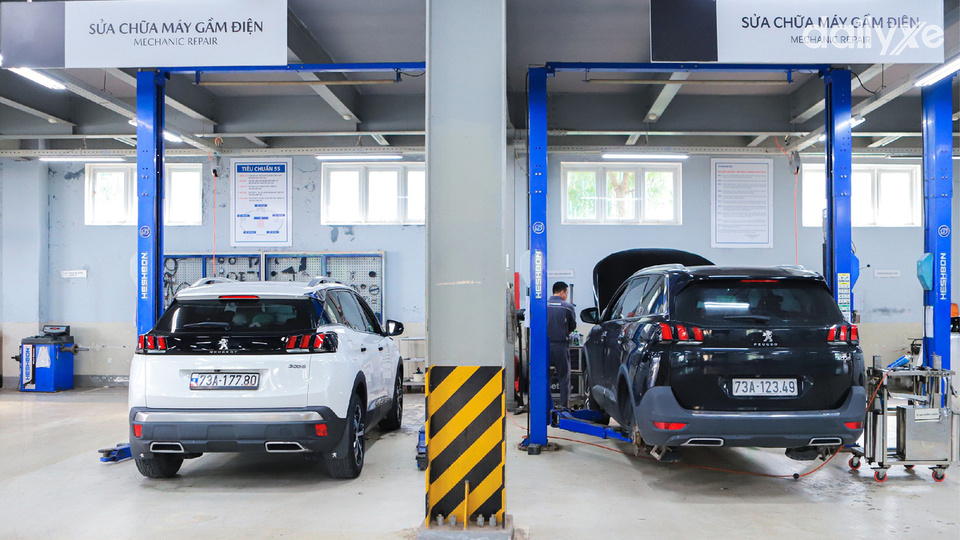 Xưởng dịch vụ của đại lý Peugeot Quảng Bình