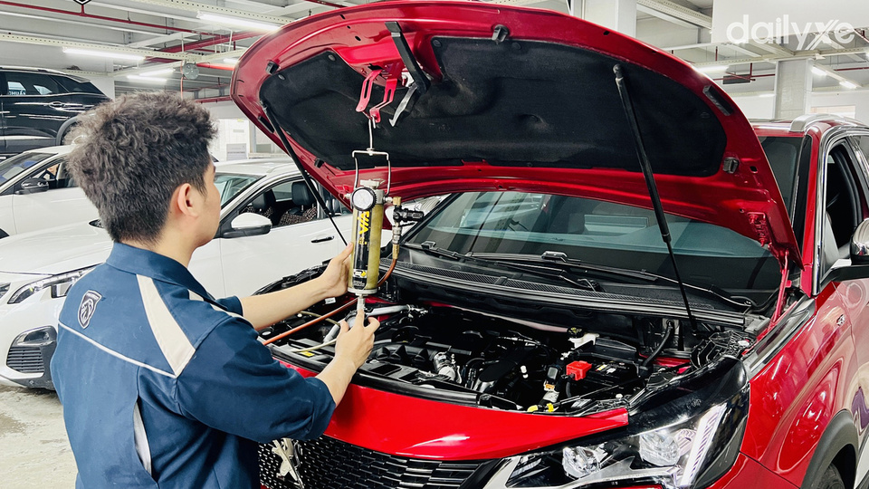 Xưởng dịch vụ của đại lý Peugeot Sông Công