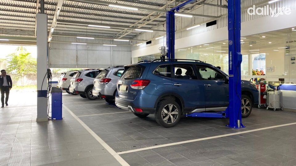 Xưởng dịch vụ rộng rãi