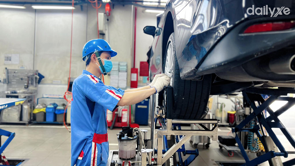 Xưởng dịch vụ tại Toyota Bình Dương