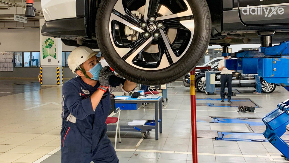 Xưởng dịch vụ của đại lý Toyota Tiền Giang