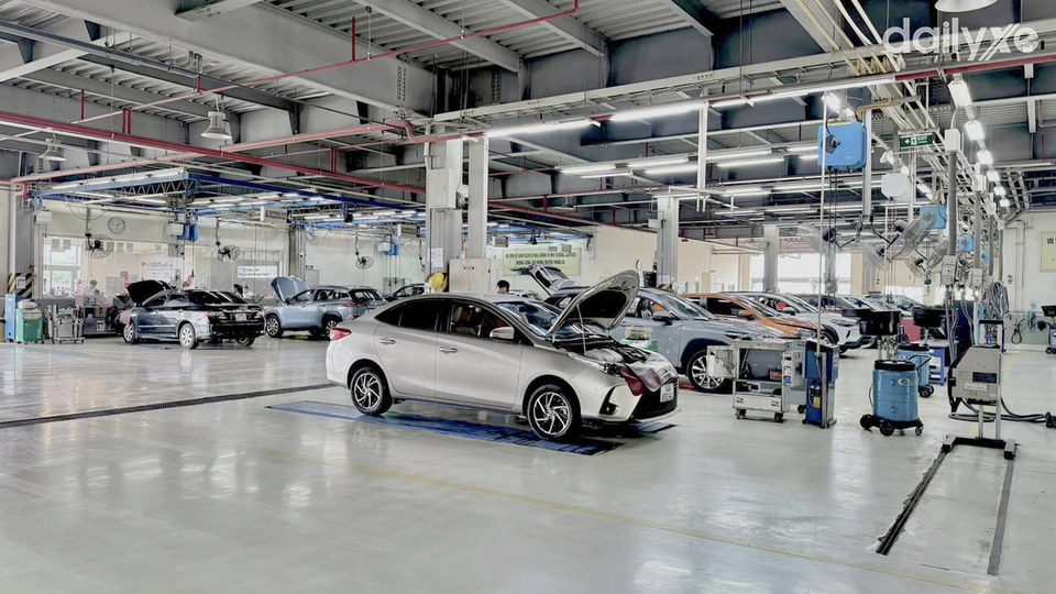 Xưởng dịch vụ của showroom Toyota Hiroshima Vĩnh Phúc