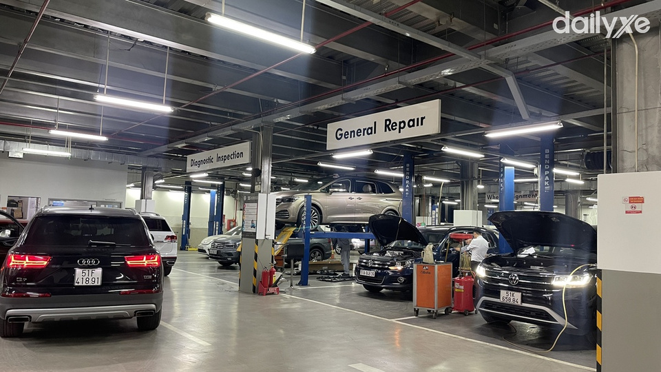 Xưởng dịch vụ Showroom Volkswagen Bình Dương