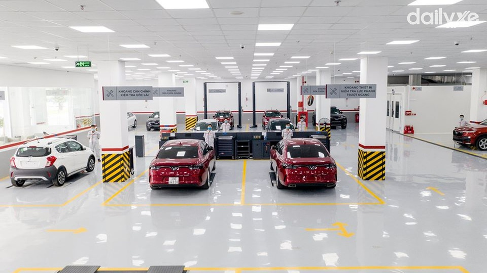 Xưởng dịch vụ trang bị hiện đại