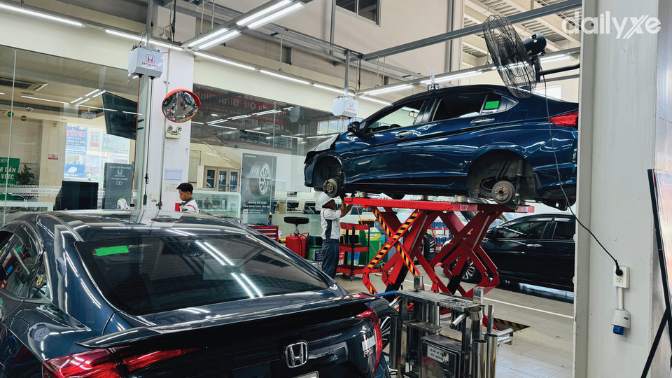 Xưởng dịch vụ của showrom Honda Ôtô Bình Định